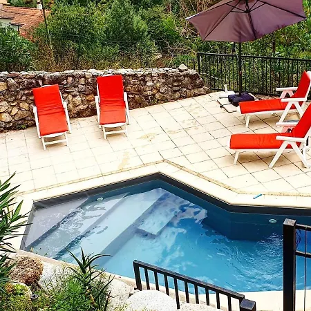Casa Sola Apartment, Stunning Views, Private Pool * Arles-sur-Tech