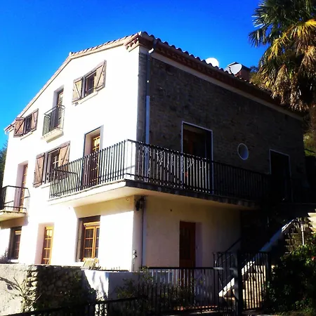 Casa Sola Apartment, Stunning Views, Private Pool Arles-sur-Tech