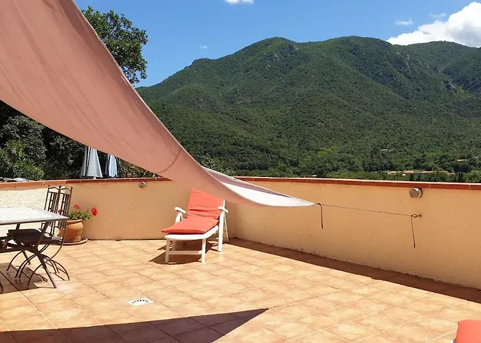 Casa Sola Apartment, Stunning Views, Private Pool Arles-sur-Tech